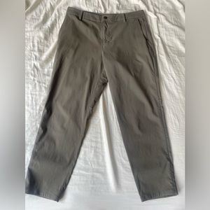 Lululemon wool blend pants/slacks size 34